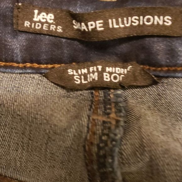 - Lee Rides  womens  blue  jeans - Picture 4 of 9